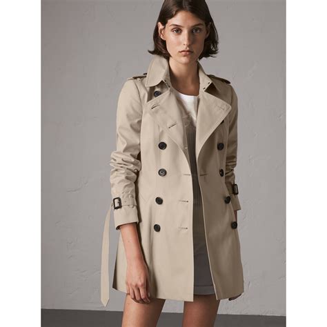 cheche femme burberry|burberry trench coats.